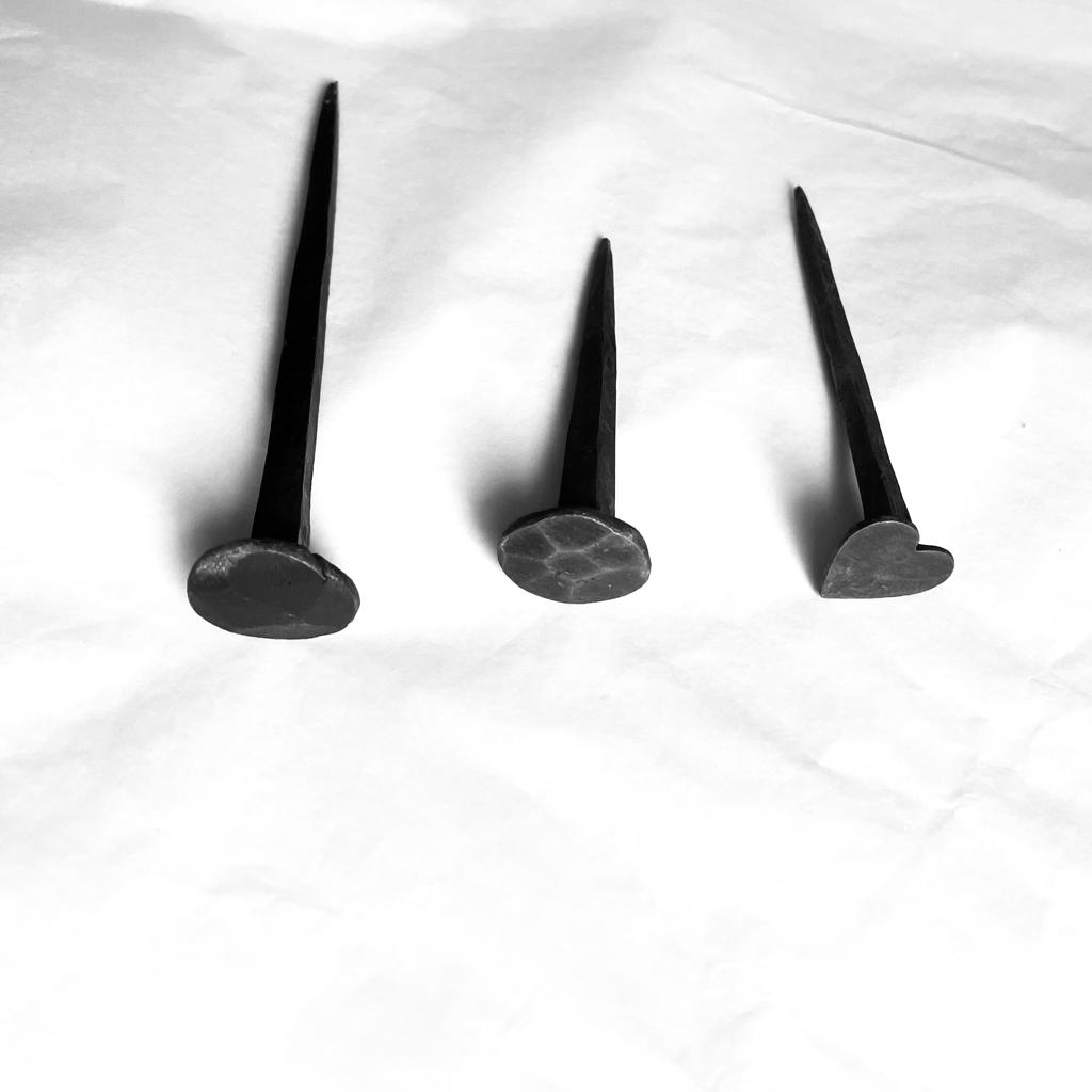 מתלה בצורת בורג